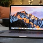 apple-macbook-pro-touch-bar-15-inch-2017-4201
